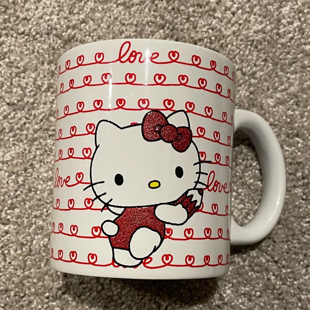 Hello Kitty Valentine’s Mug